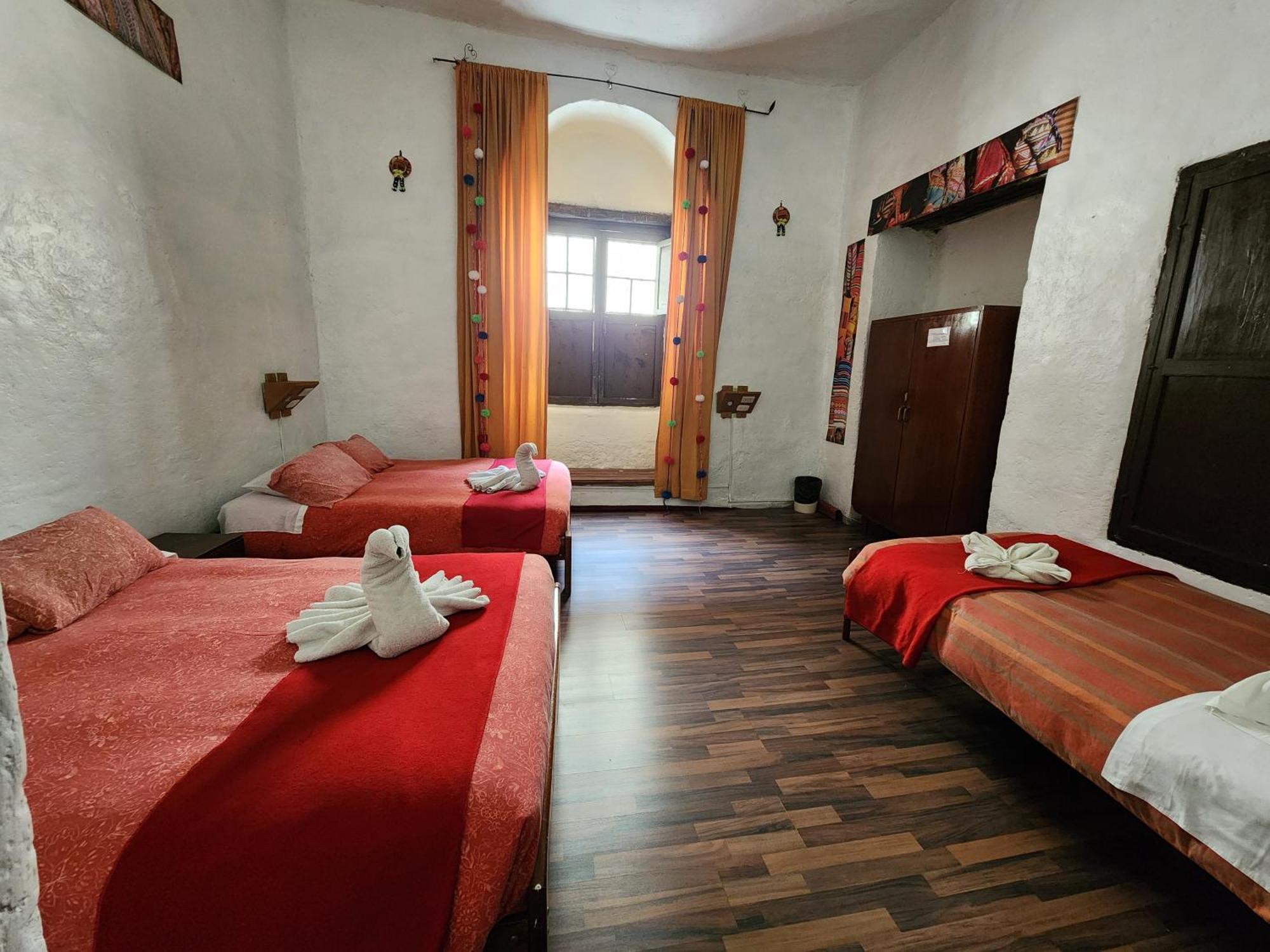 Pirwa Backpackers Colonial Cusco Exterior foto